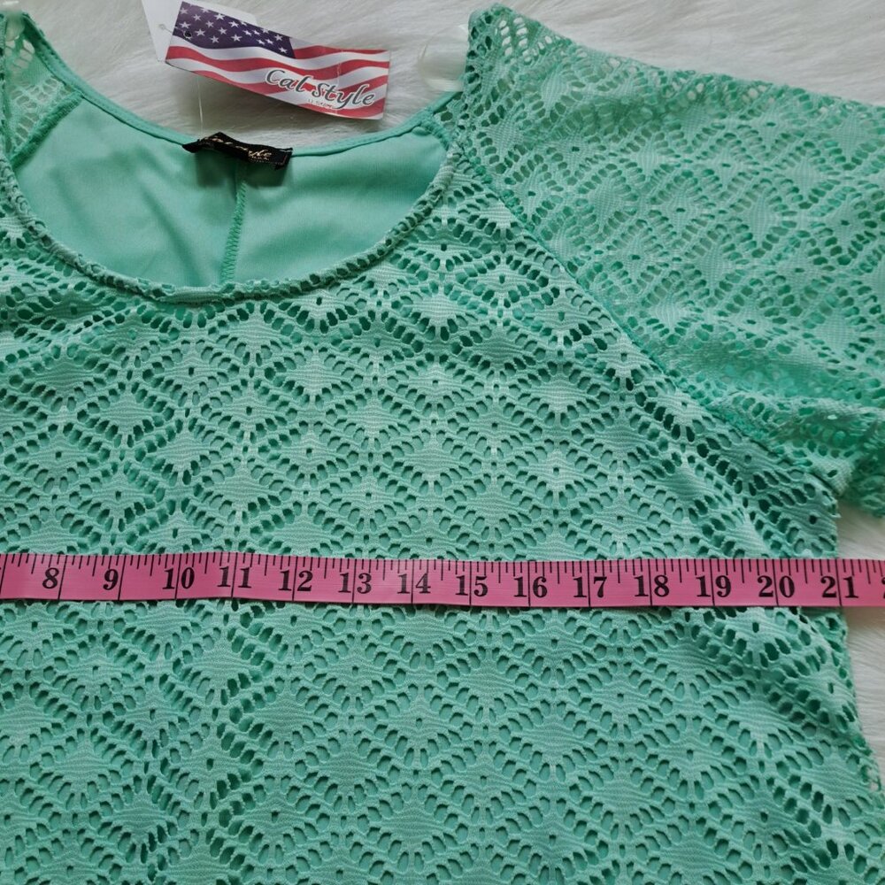Cal Style NEW Crochet Lace Flutter Tunic Top Size Large - Picture 10 of 11